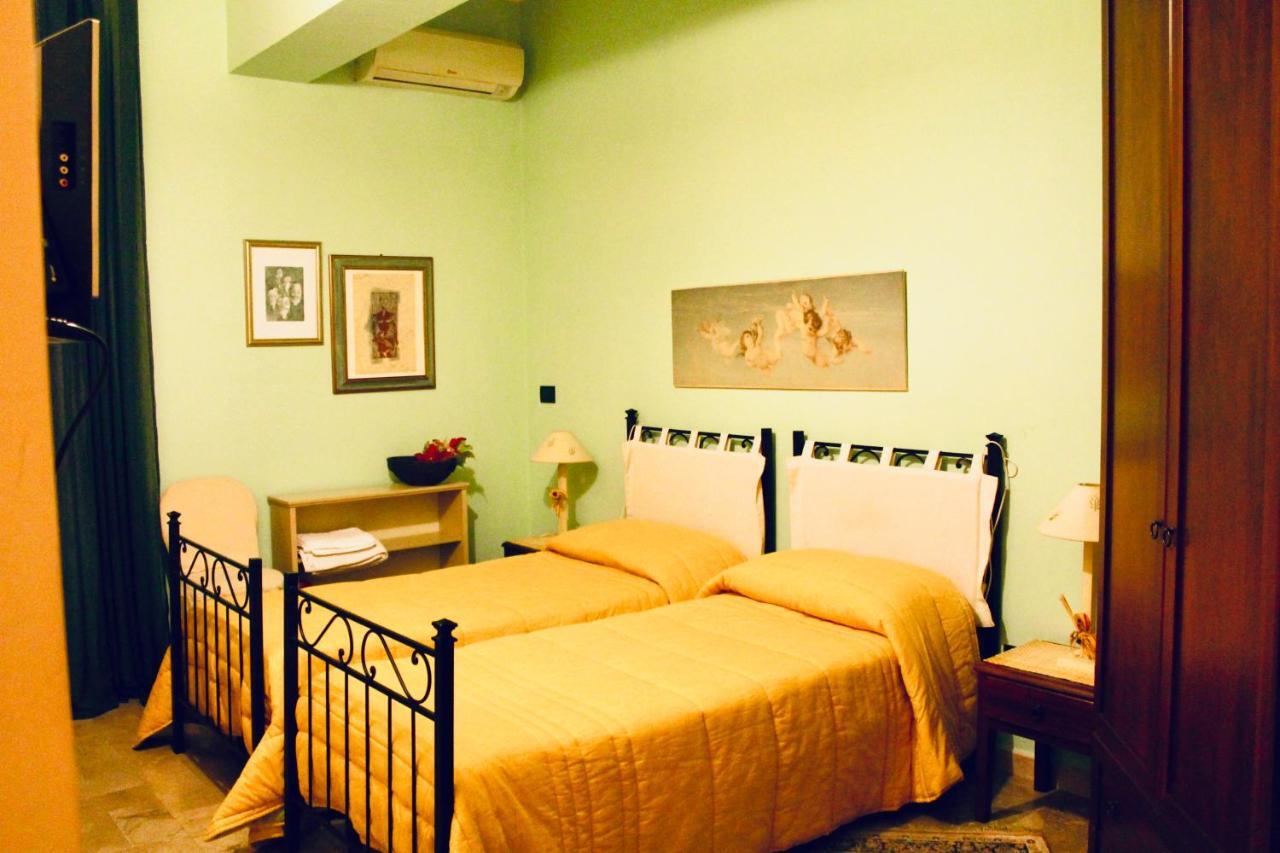 Hotel A Casa Di Mamma à Milazzo Extérieur photo